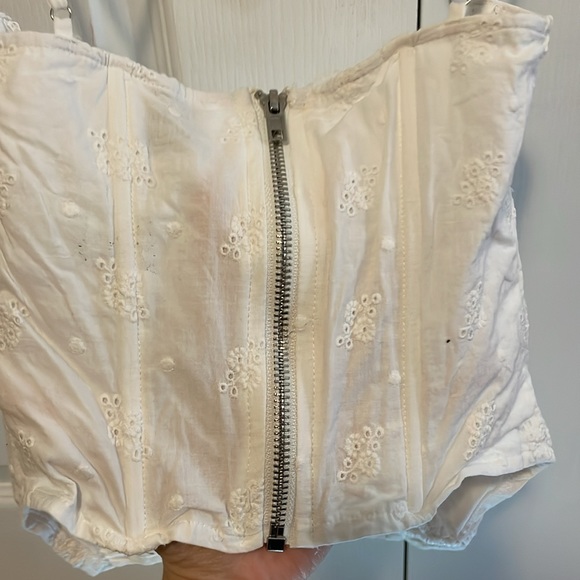 LUVAN LACE CORSET TOP WHITE - Picture 10 of 13